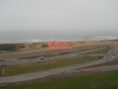 Imagen 12 de 30 de Brava