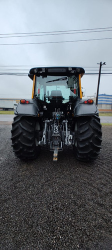 Trator Valtra Bh 194 Hitech.