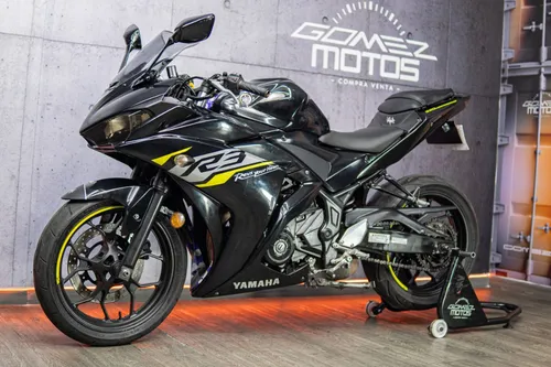 Yamaha R3 2015