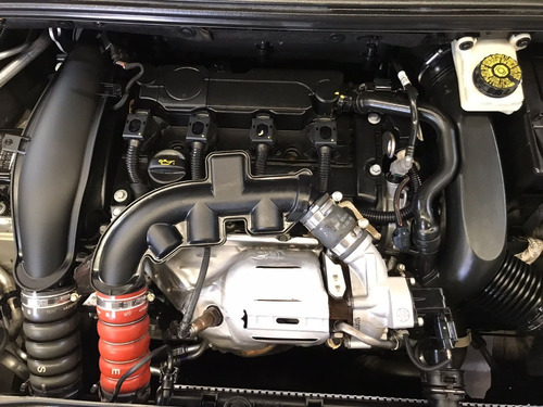 Imagen 2 de 8 de Peugeot 408 Allure Pack Tip 1.6 Thp 2019