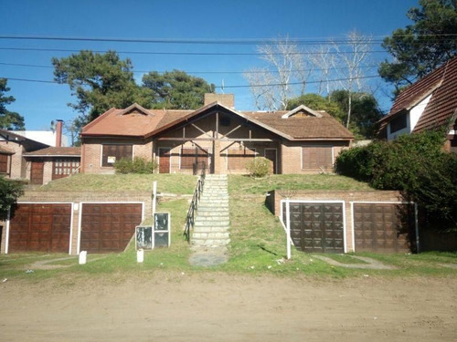 Casa En Venta En Villa Gesell