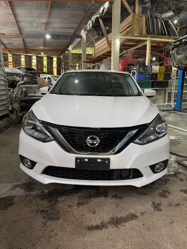 (8) Sucata Nissan Sentra 2.0 Sl 2017 (retirada Peças)