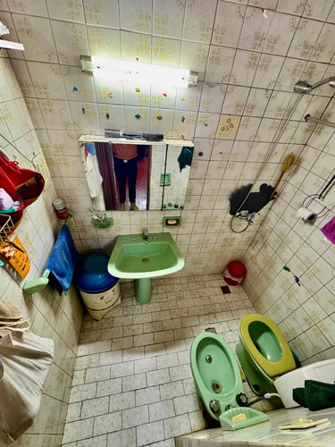 Oportunidad, Ph De 3 Ambientes + Patio, Sin Expensas