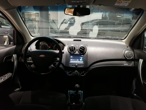 Imagen 13 de 14 de Chevrolet Aveo Lt Tm 2018 (sm)