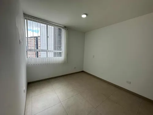Apartamento En Arriendo En Unidad Olivar, Fontibón Rionegro