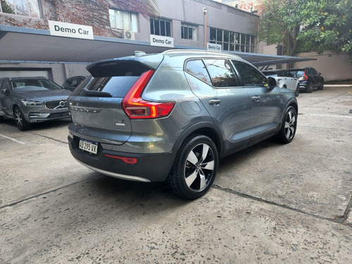 Imagen 5 de 13 de Xc40 Momentum T5 247hp Awd