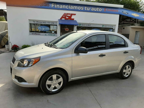Chevrolet Aveo 2017 4p Ls L4/1.6 Aut Linea Anterior