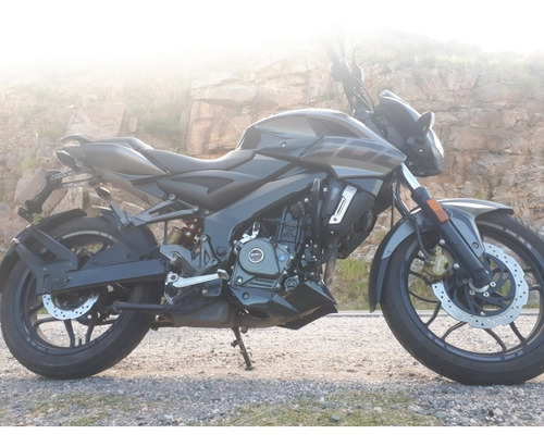 Imagen 9 de 15 de Bajaj Ns 200