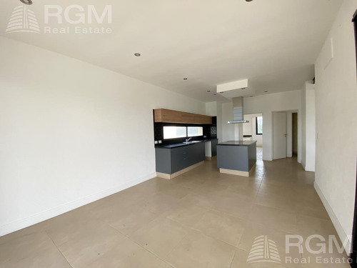 Imagen 5 de 22 de Casa - Las Tipas