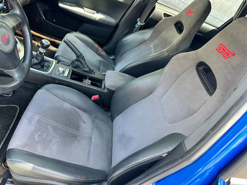 Subaru Impreza 2.5 Sedan Sti-300 Mt