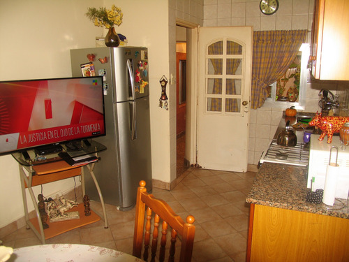 Vivienda Adaptada Para Dos Familias