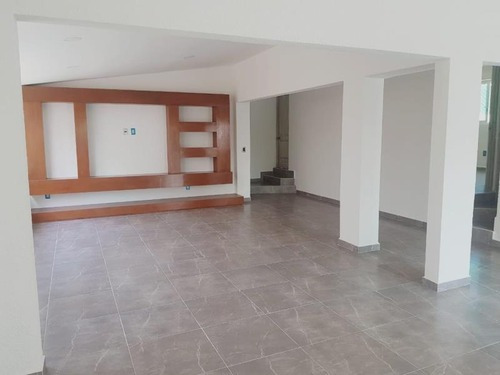 Imagen 2 de 12 de Casa Sola En Venta Fracc Lomas De Cocoyoc