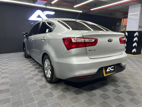 Kia Rio R Ub Ex 1.4 At