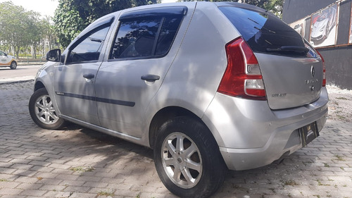 Imagem 2 de 15 de Renault Sandero Expression 1.0 16v (flex) 2014/2014