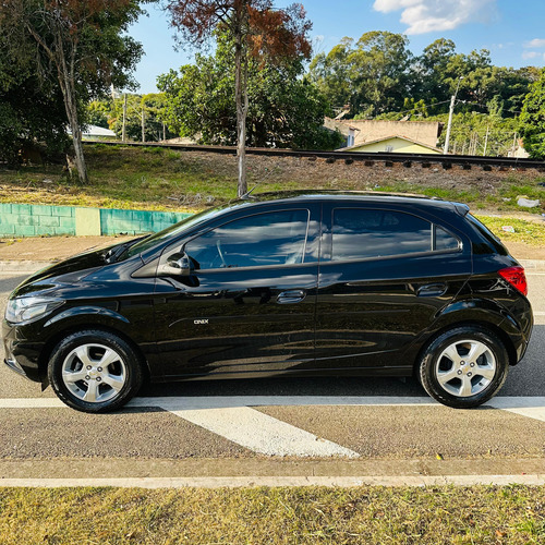 Chevrolet Onix 1.4 Lt Aut. 5p