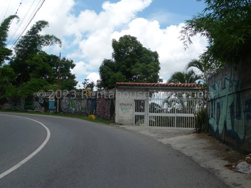 Se Vende Casa Con Potencial Baruta Yf
