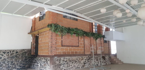 Hermoso Jardín De Eventos Con Salón De Fiestas, En Ajusco!
