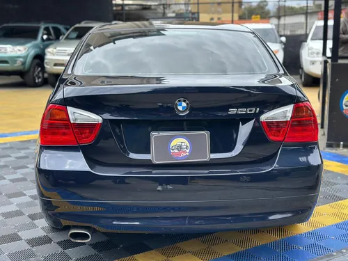 Bmw 320i 2008