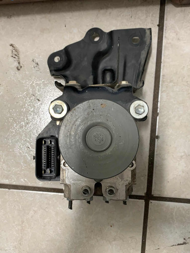 Módulo Abs Toyota Rav-4 2013133800-0700 Ml865 (Usado)