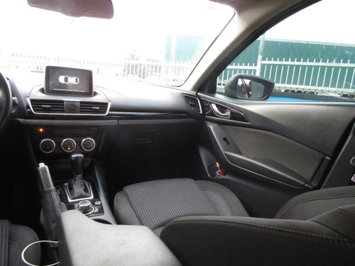 Imagen 11 de 15 de Mazda 3 Sport Touring 2016
