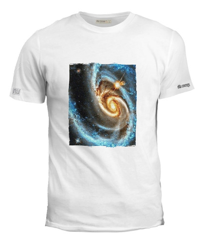 Camiseta Estampada Galaxia En Órbita Póster Hombre Inp Ink