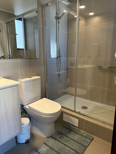 Exclusivo Y Hermoso Departamento Amoblado-para Empresas