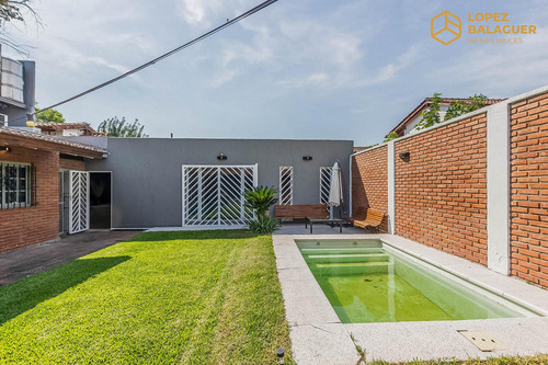 Casa 4 Amb En Ciudad Evita - Apto Credito - Pileta