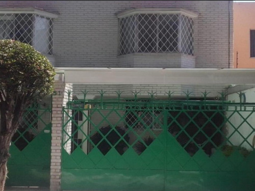 Casa En Venta En Balbuena 