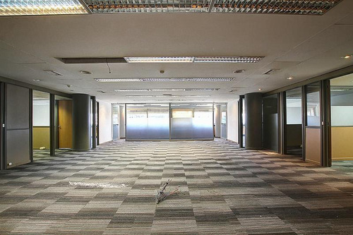 Oficina De 430 M2 En El Centro. Piso Alto, Vista Abierta, Muy Buen Estado
