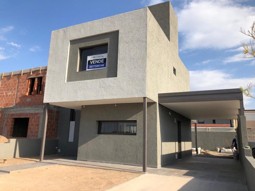 Imagen 17 de 21 de Docta Casa A Estrenar Primera Etapa