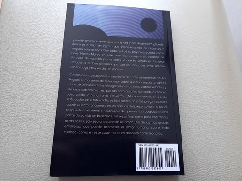 Libro Cielos Despejados / Matías Morey Ripoll