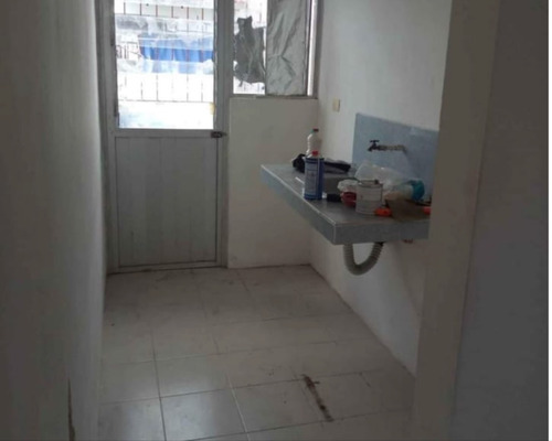 Departamento En Remate En Av Bonampak Corales 