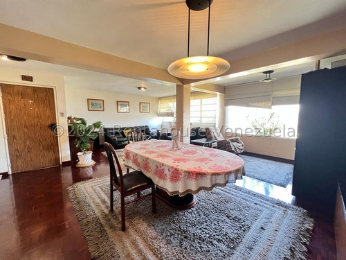 En Venta Apartamento - Urb. Terrazas De Santa Ines.
