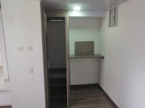Aparta-estudio En Venta Sector La Felicidad