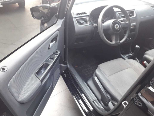 Imagem 10 de 11 de Volkswagen Fox 2012 1.6 Vht Trend Total Flex 5p