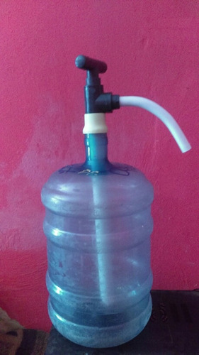 Bomba Manual Para Botellón De Agua Potable.