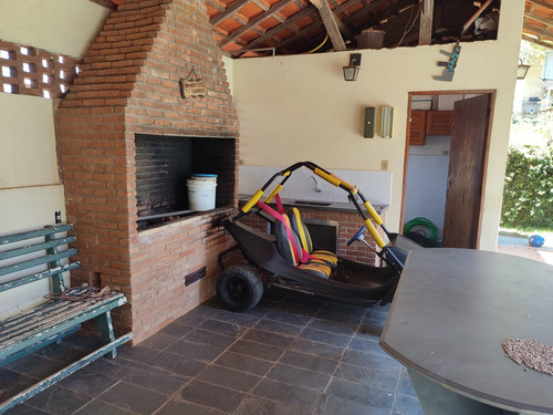 Imagem 12 de 14 de Chácara 9000m2, Casa Sede Com 3 Dormitórios, 1 Suíte, Casa De Caseiro Com 1 Dormitório, Área De Lazer Com Churrasqueira E Forno Pão/pizza - Ch00213 - 70645551
