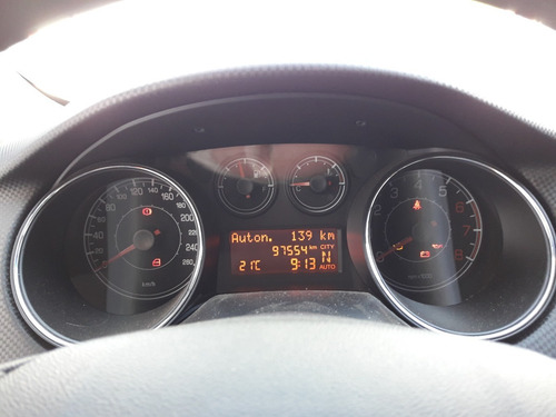 Imagem 9 de 10 de Fiat Bravo Essence Dualogic