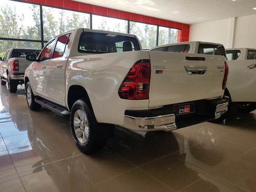 Toyota Hilux L/20 2.8 Dc 4x2 Tdi Srv Aut