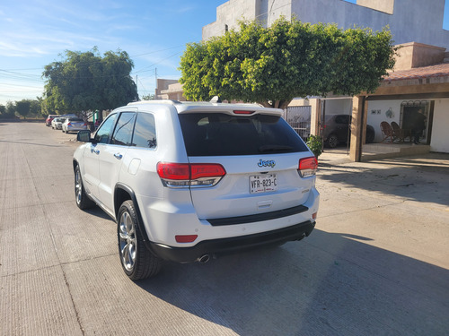 Jeep Grand Cherokee 3.6 Limited Lujo V6 4x2 At