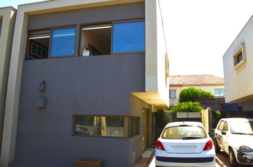 Imagen 28 de 30 de Casa Estilo Mediterranea Barrio Residencial La Florida