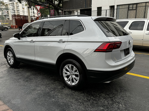 Volkswagen Tiguan 1.4 Comfortline Plus At