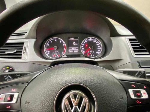 Volkswagen Suran 1.6 Comfortline 101cv 2016