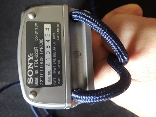 Imagen 6 de 6 de Mini Tv/radio Portatil Watchman Sony 2,2 Lcd Color