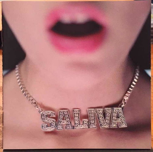 Cd - Saliva / Every Six Seconds. Album (2001)