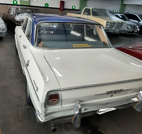 Chevrolet 400