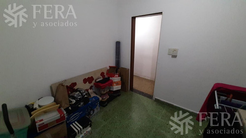 Imagen 9 de 12 de Venta De Casa De 3 Ambientes Con Patio Y Fondo Libre En Villa Dominico (26730)