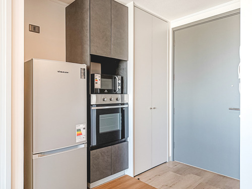 Edificio Av. Vicuña Mackenna (1 Bod.) Vista Poniente Piso