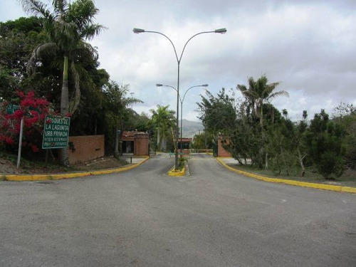 Imagen 8 de 10 de Se Vende Terreno/bifamiliar 1881m2 Bosques De La Lagunita