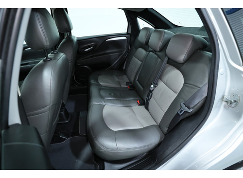 Fiat Linea 1.8 ESSENCE 16V FLEX 4P AUTOMATIZADO